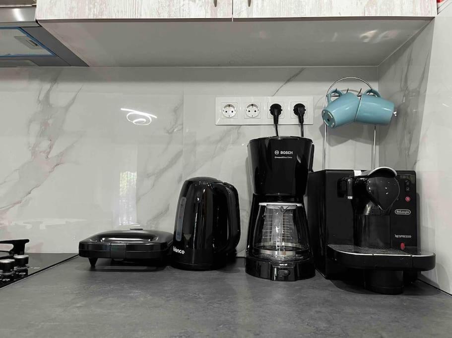 Deseo Apartments Athens Ngoại thất bức ảnh