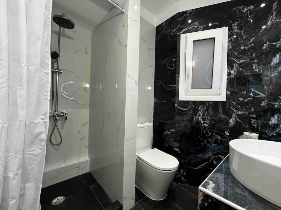 Deseo Apartments Athens Ngoại thất bức ảnh